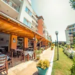 Grand - Sea Viev And Premium Apartamento Sveti Vlas